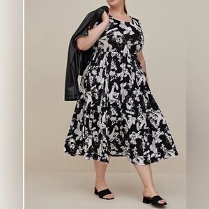 Torrid size 6 Disney Mickey Mouse super soft dress